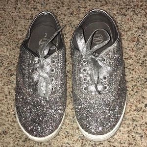 Kids sparkly silver shoes